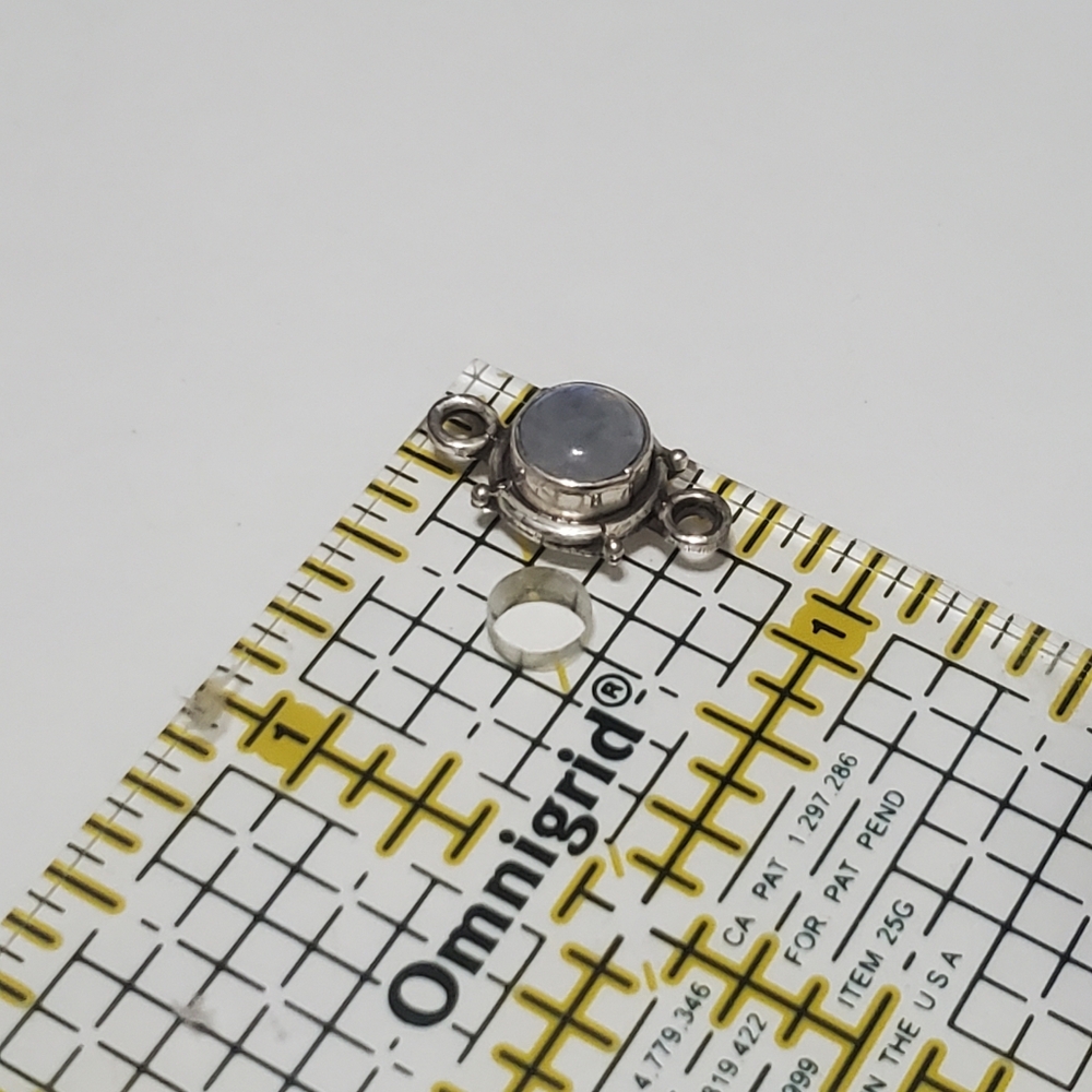 2/$20 Link Sterling Silver with Rainbow Moonstone (Natural) 18x10mm - Picture 3 of 5